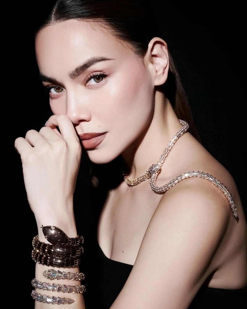 Drama xoay quanh Hồ Ngọc Hà tiểu tam gây sốt