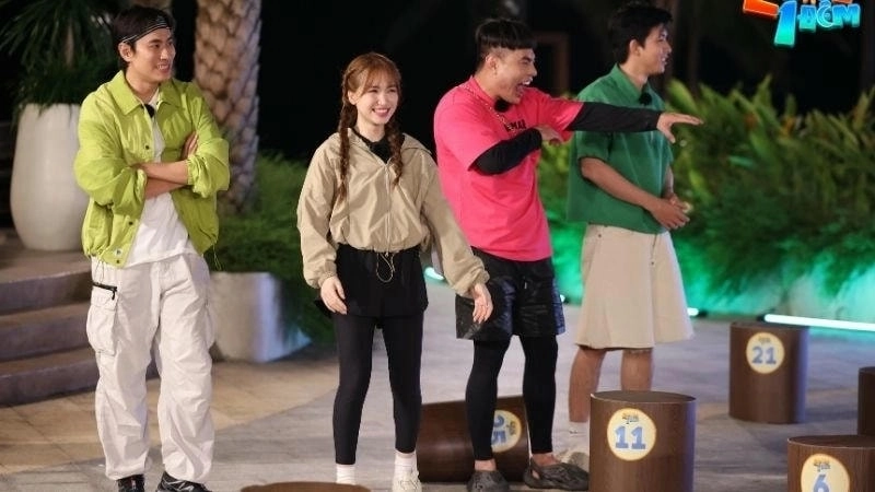 Bộ sưu tập giày cao gót của Hoà Minzy cực chất