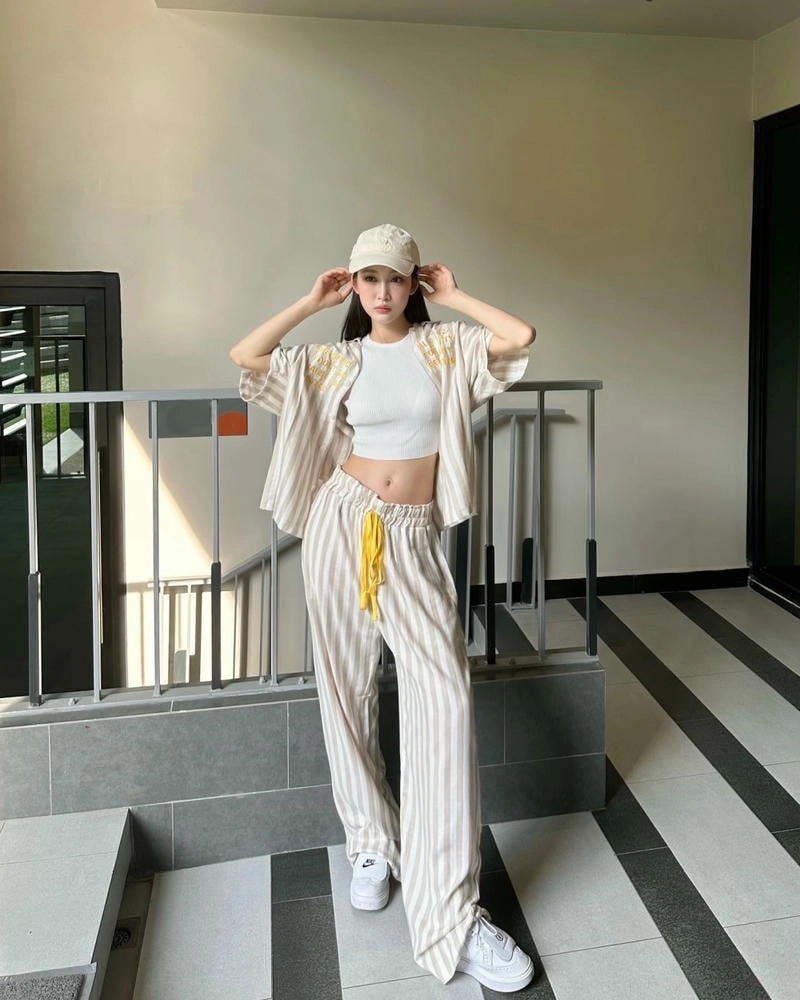 Thơ mộng với nàng thơ xứ Huế Juky San