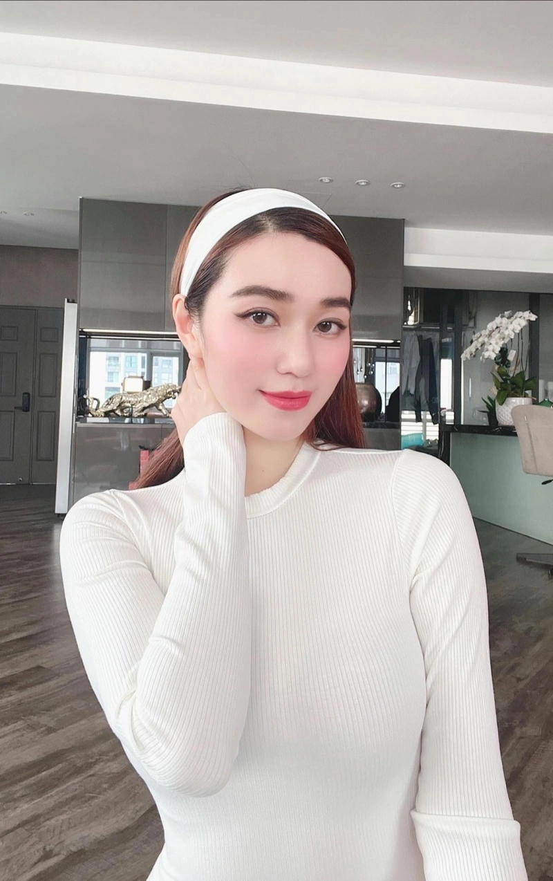 Vũ đạo đỉnh cao từ Khánh My khiêu vũ