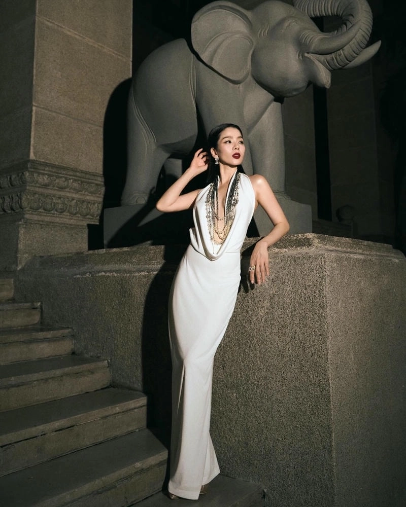 Xem ngay lời bài hát Lệ Quyên Thành Phố Buồn