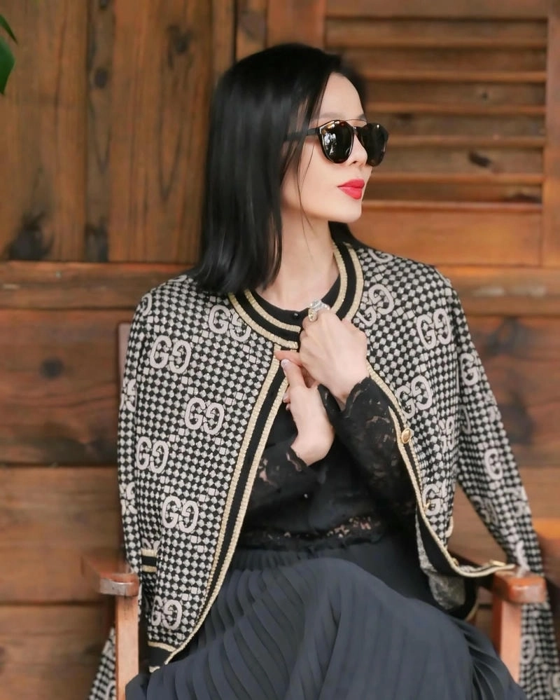 Chọn bản karaoke nhạc Lệ Quyên ưa thích