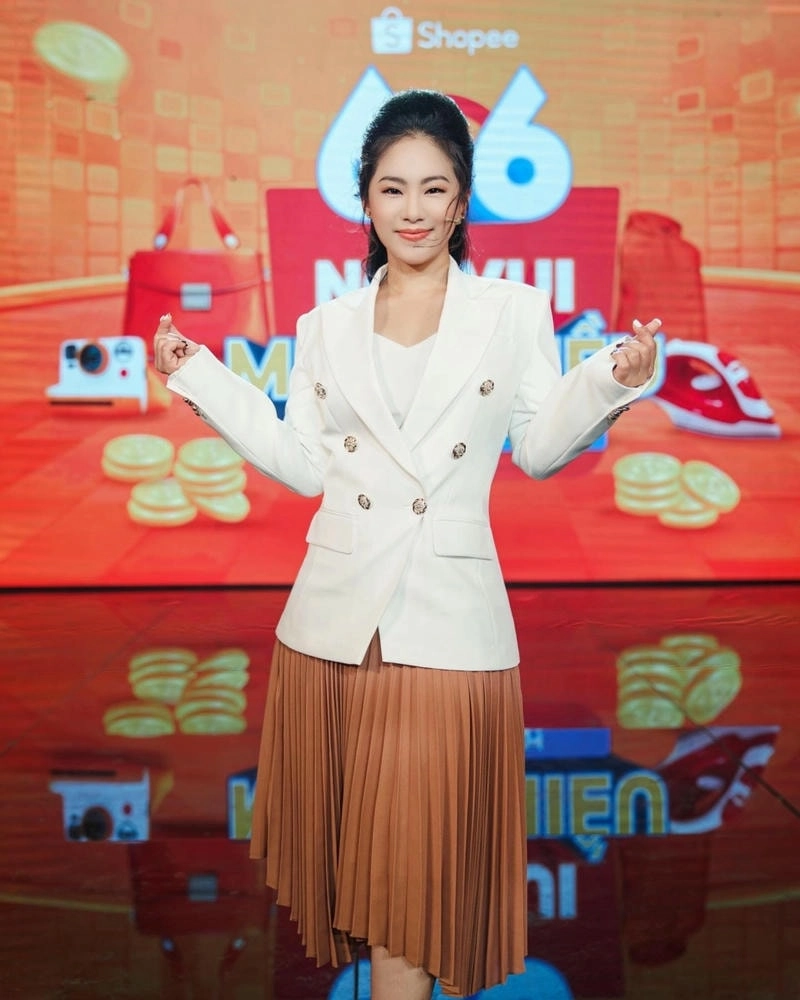 Bất ngờ xuất hiện Lương Bích Hữu tại Rap Việt