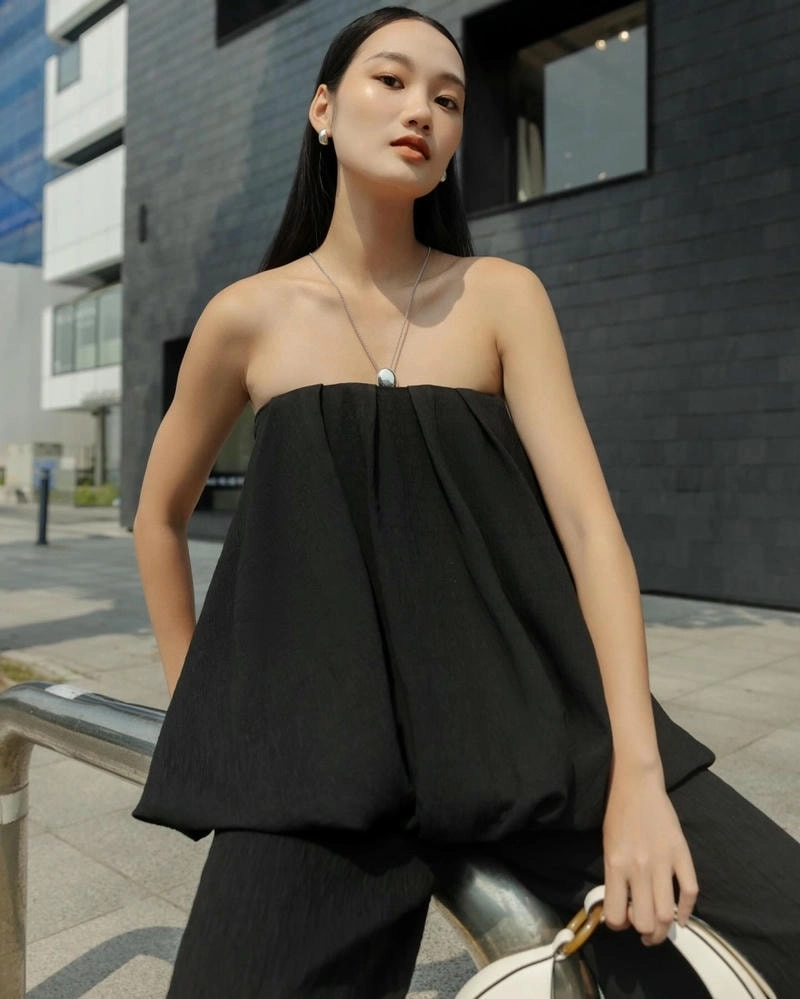 Nguyễn Quỳnh Anh BOS thu hút mọi ánh nhìn