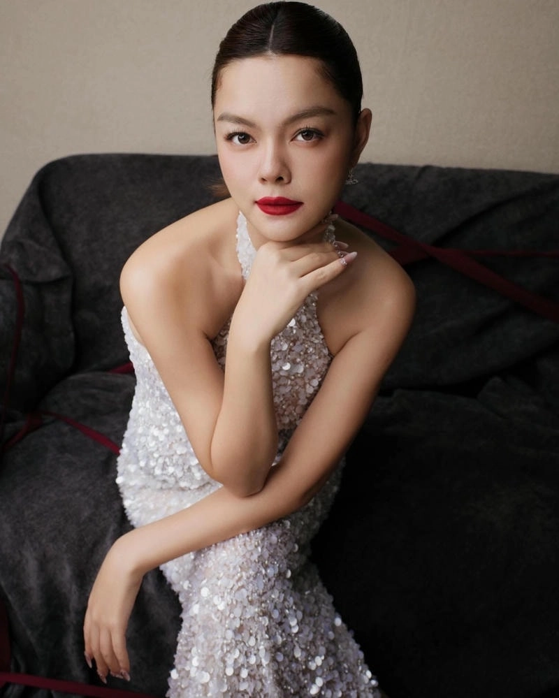 Hành trình yêu thương Phạm Quỳnh Anh Hạnh Phúc Mới