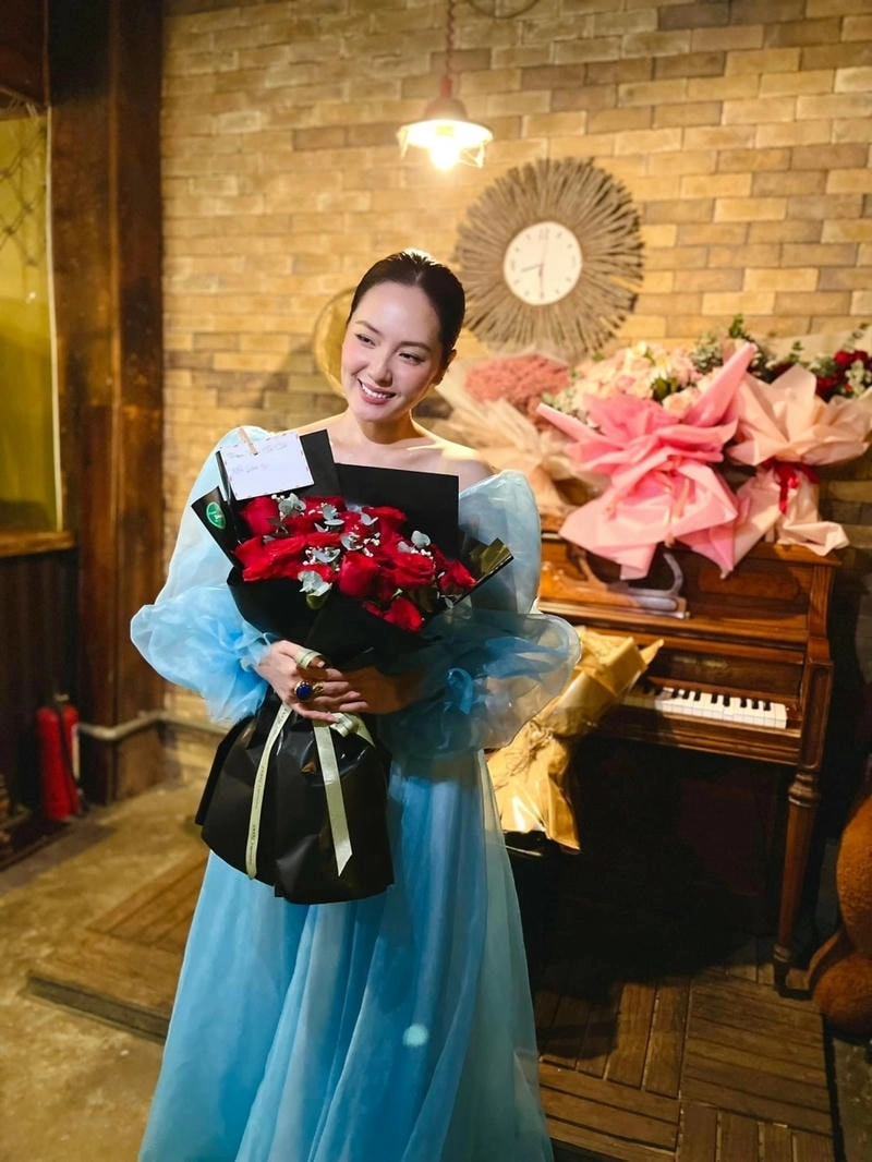 Giai điệu sâu lắng từ Cơn gió lạ Phương Linh