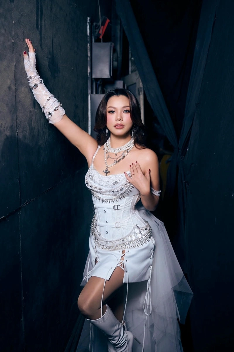 Ký ức ùa về với Phương Vy Ngày Xưa