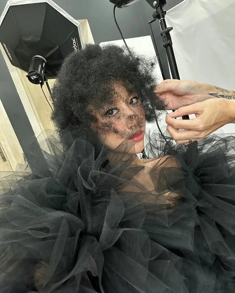 Quỳnh Anh Shyn cao khoảng 1m66