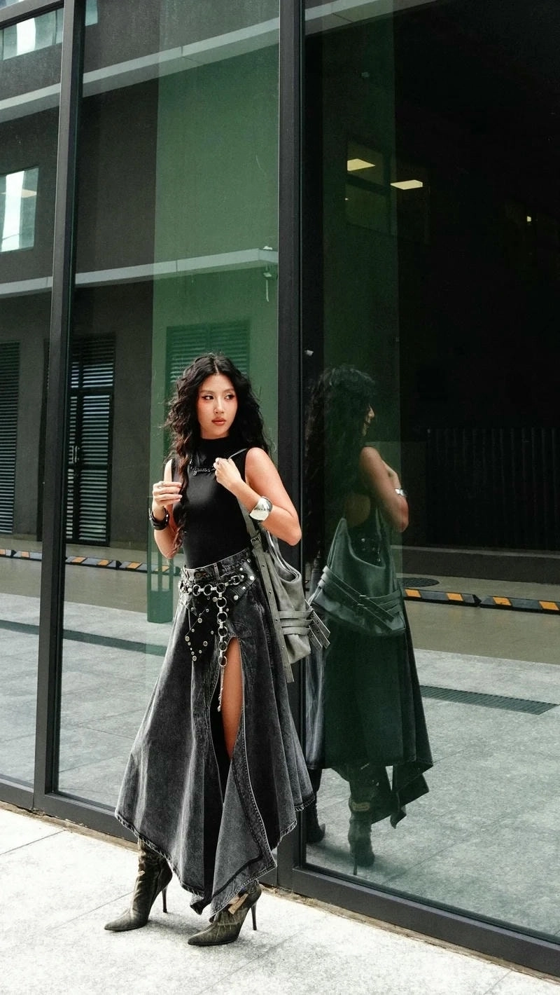 Quỳnh Anh Shyn sinh năm 1996