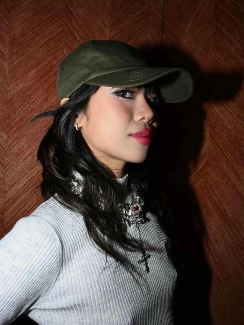 Nghe thử ngay Tlinh list chill cực mạnh