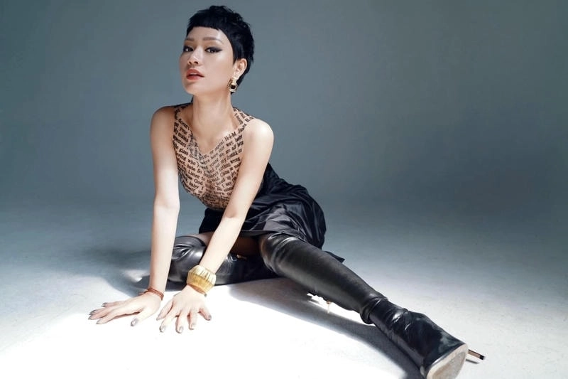 Giải trí với bản hit Karaoke Trà Mi Idol nổi tiếng