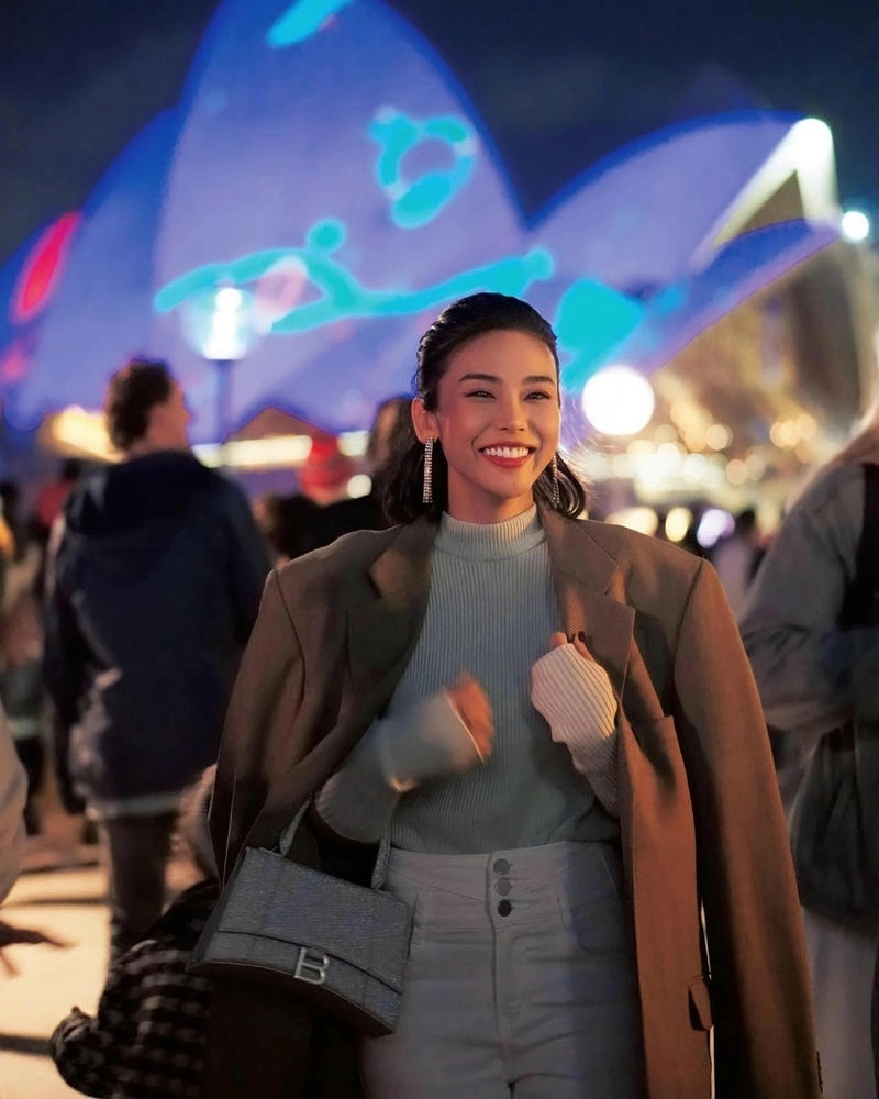 Trương Thảo Nhi chúng ta sẽ là gì của nhau xúc động