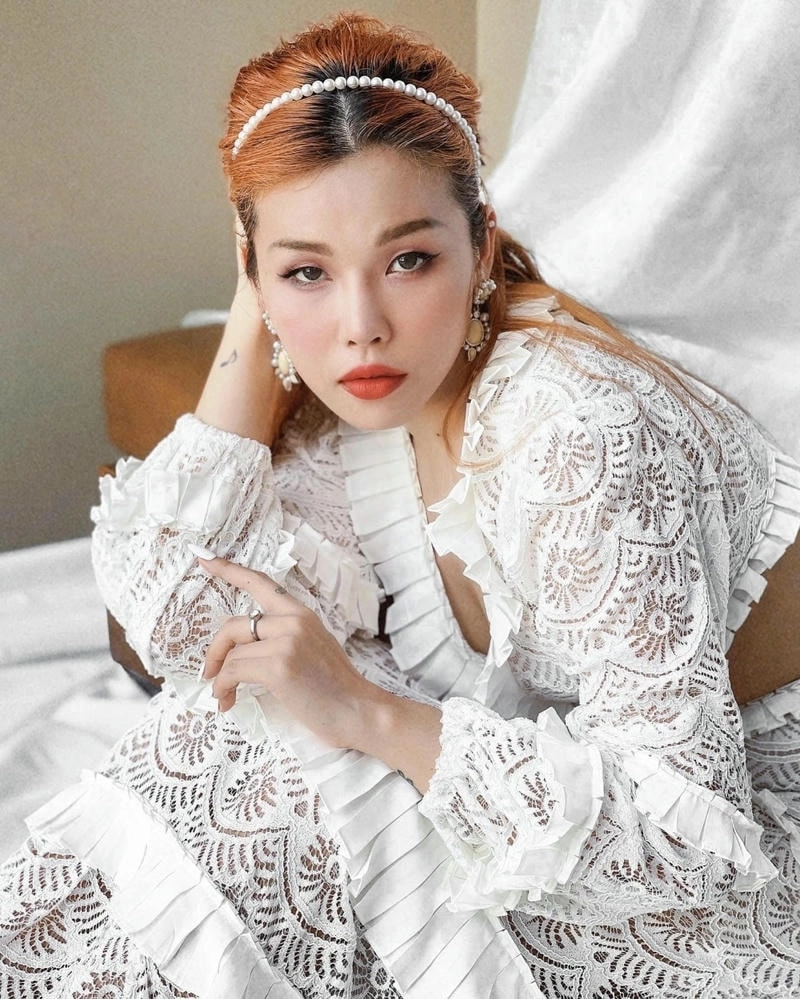 Có con cá cắn câu lyrics Trương Thảo Nhi hot trend