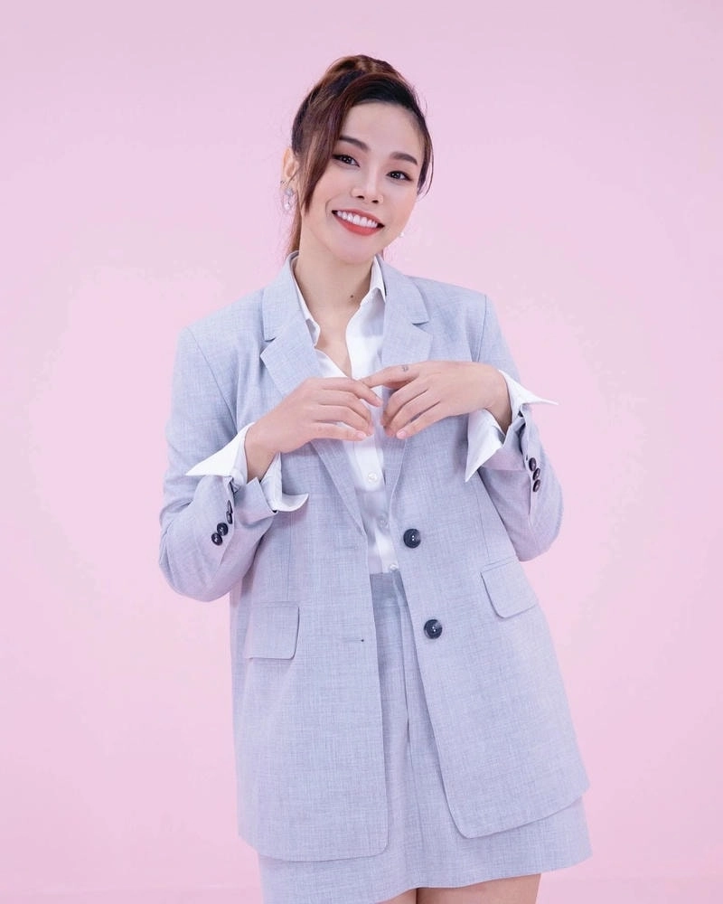 Phạm Đình Thái Ngân và Trương Thảo Nhi song ca