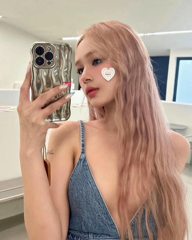 Tên thật Xoài Non là Phạm Thùy Trang