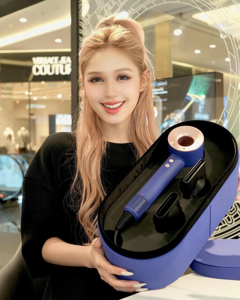 MV Xoài Non xuất hiện đầy bất ngờ