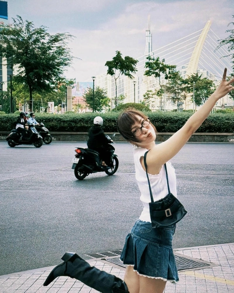 YouTube Yến Nhi nơi chia sẻ nhiều video hay