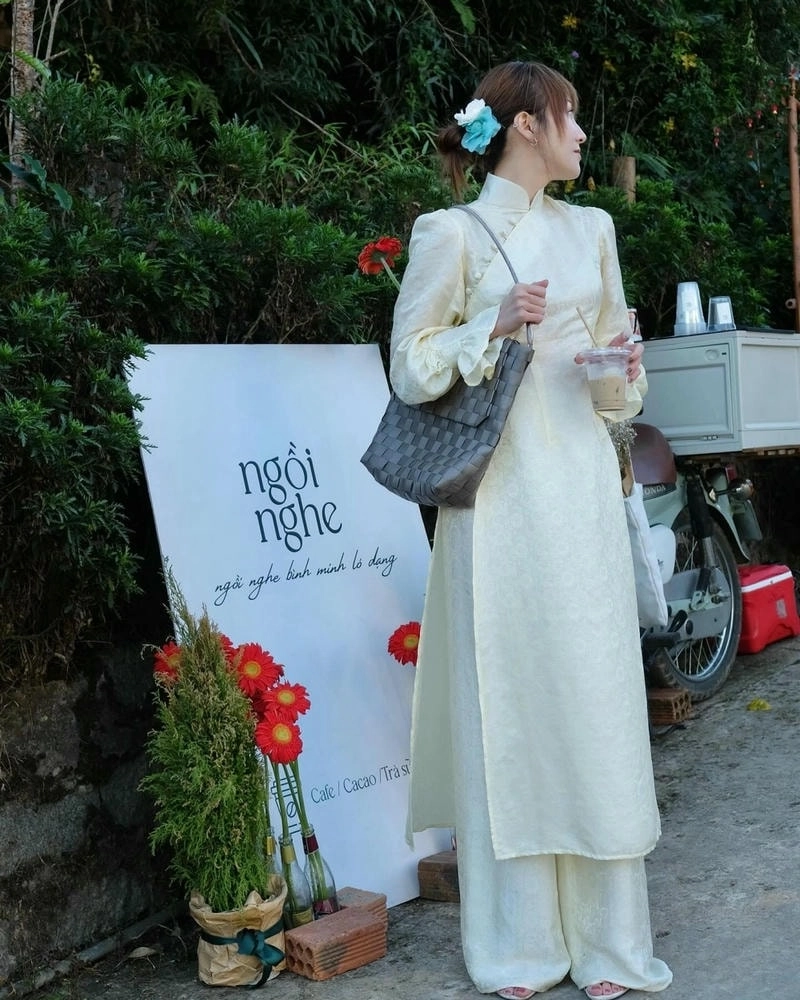 Yến Nhi YouTube nơi hội tụ sáng tạo âm nhạc