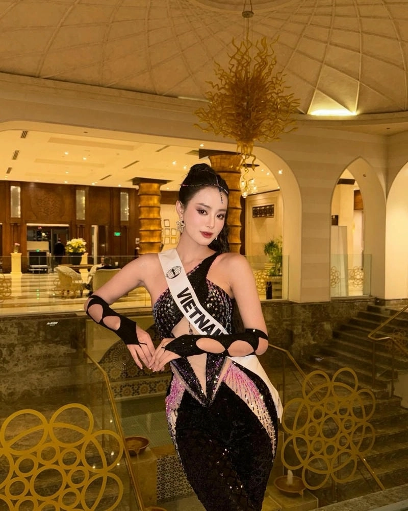 Bùi Khánh Linh miss world 2022 nổi bật tại sự kiện