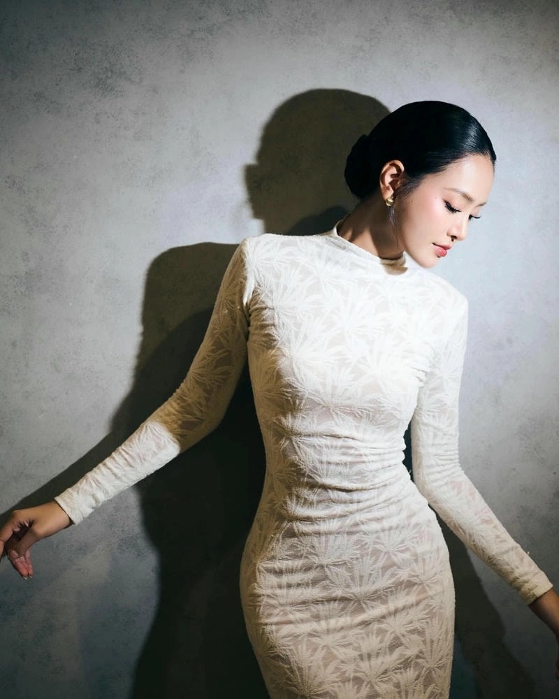 Bùi Khánh Linh đảo thiên đường đầy quyến rũ