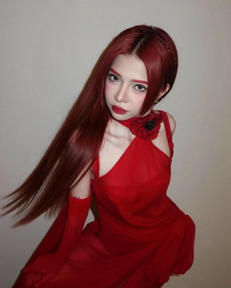 Ciin nặng bao nhiêu kg mà trông vẫn thon gọn