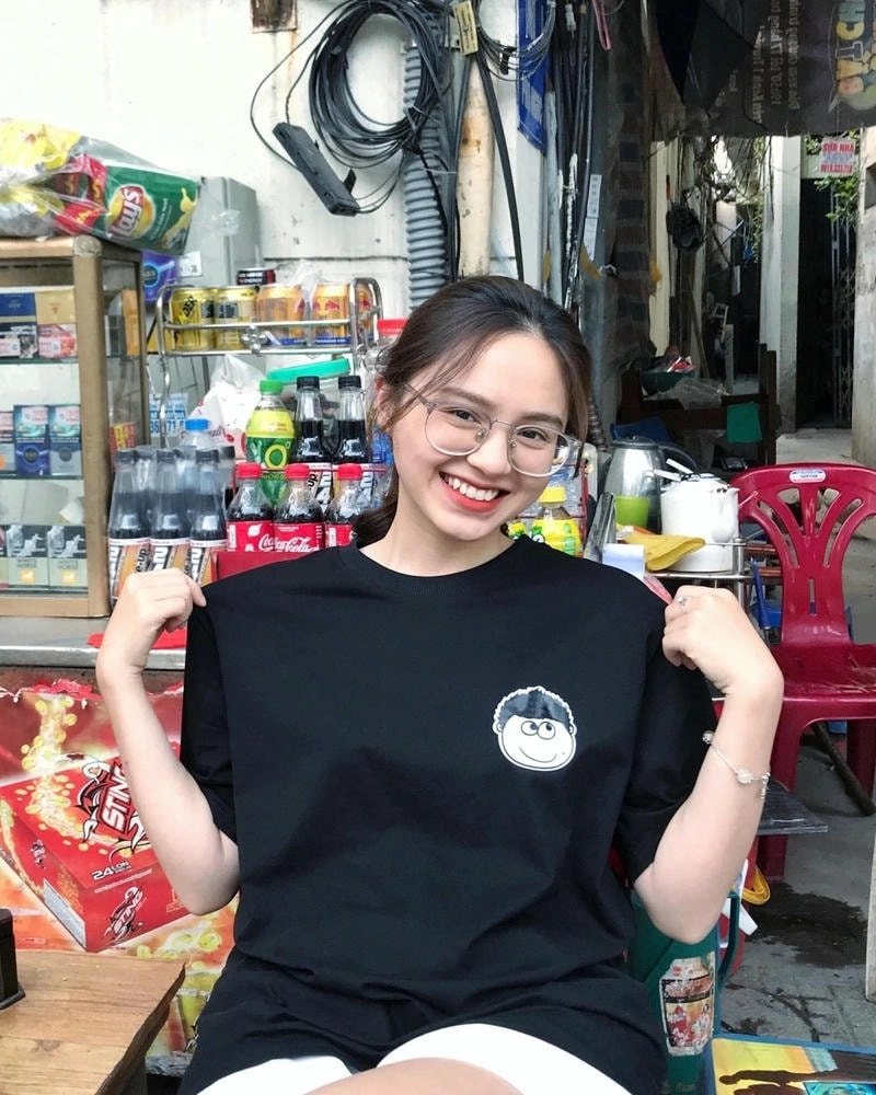 Lộ diện trọn bộ ảnh cưới Đặng Thu Hà