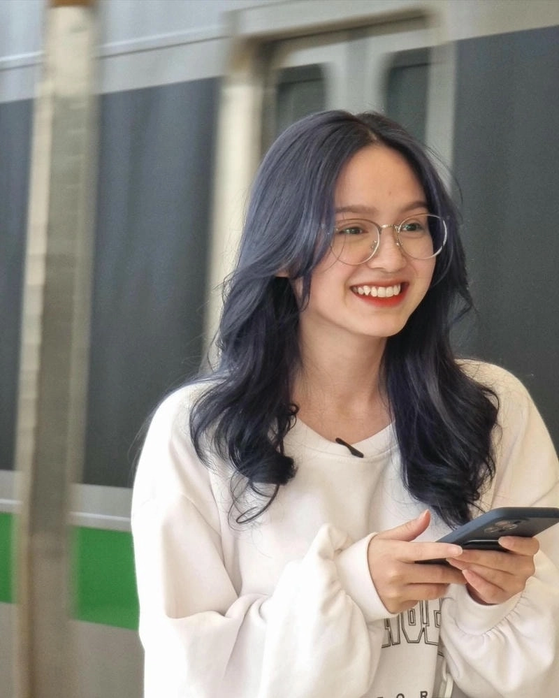 Toàn cảnh chi tiết Đặng Thu Hà Schannel tiểu sử