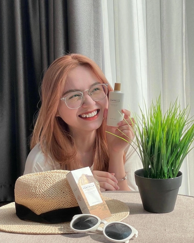 Người hâm mộ hỏi Đặng Thu Hà sinh ngày bao nhiều