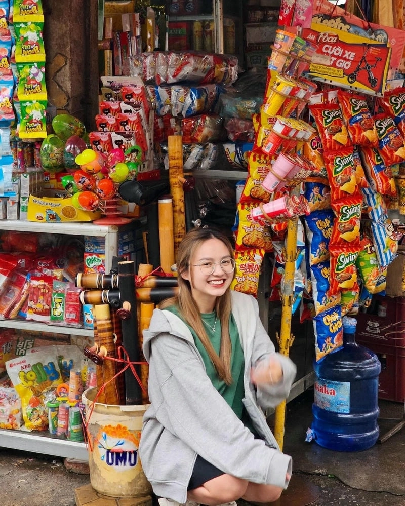 Hành trình phát triển trong tiểu sử Đặng Thu Hà