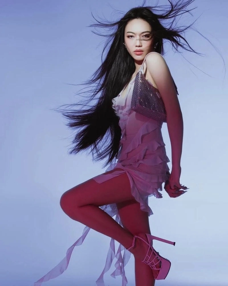 Sao nhập ngũ Diệu Nhi gây sốt cộng đồng mạng