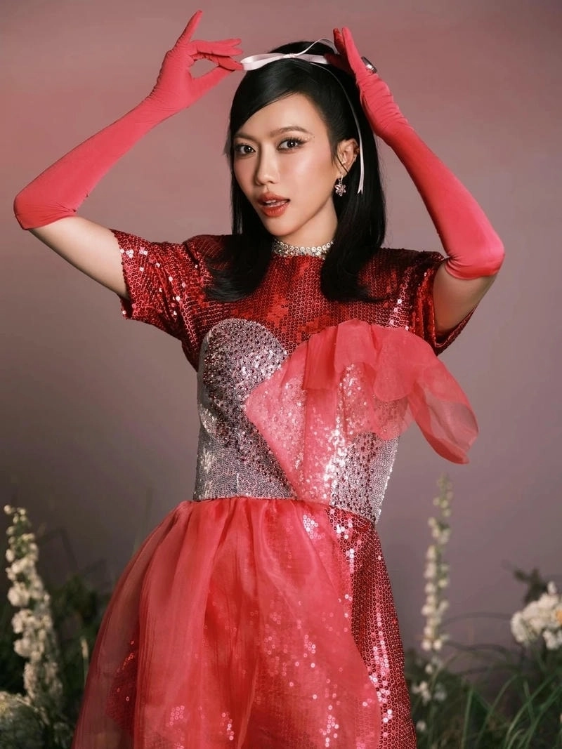 Hình ảnh Diệu Nhi ngày xưa khác lạ bất ngờ