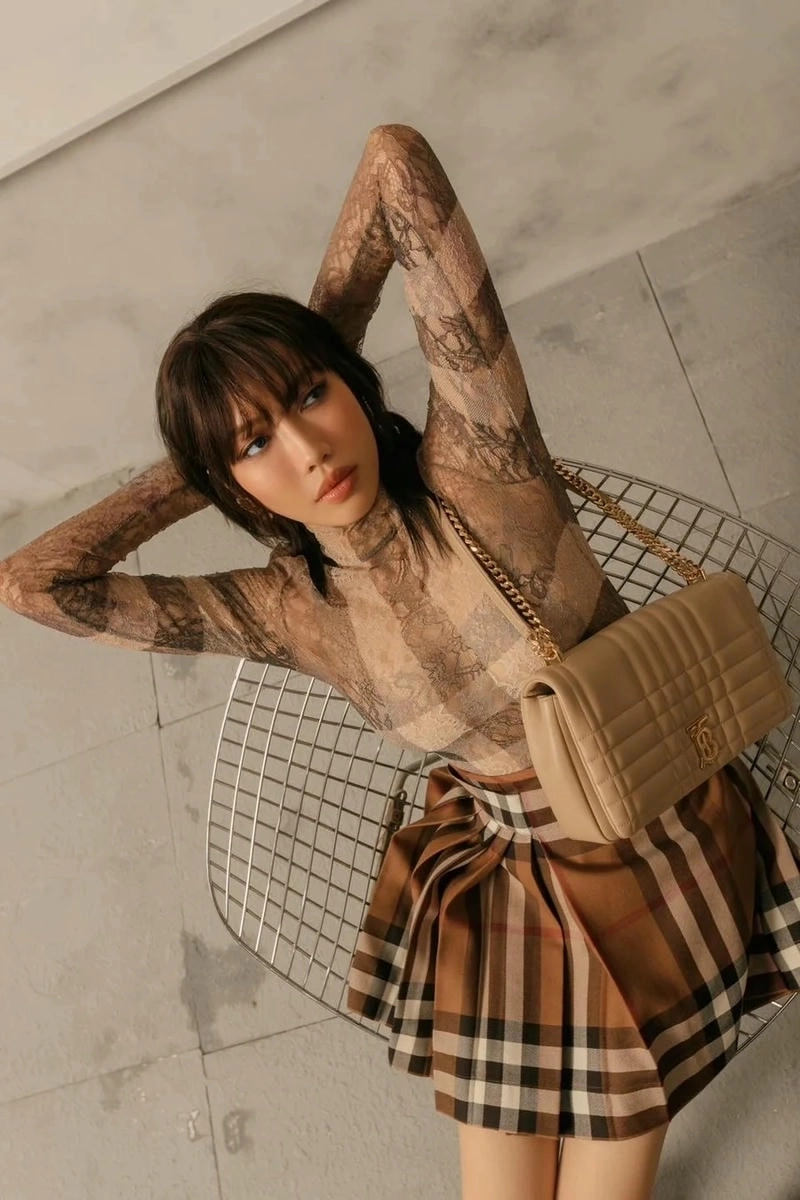 Ngày nơi sinh Diệu Nhi được tiết lộ