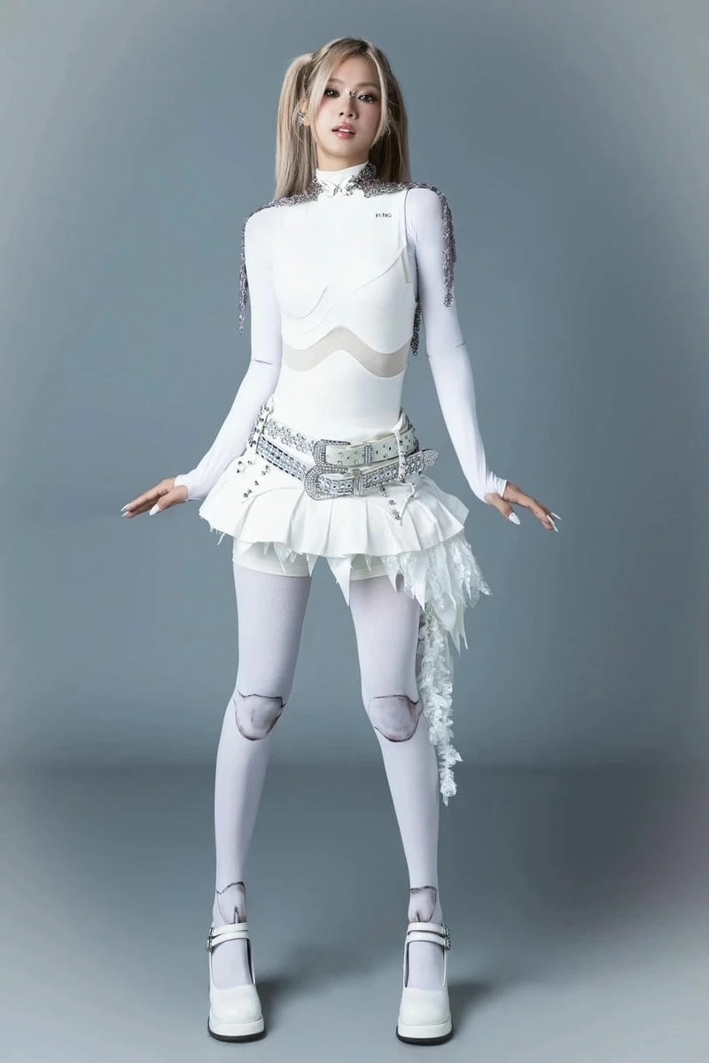 Lyric đồi hoa Hoàng Yến Chibi lãng mạn sâu lắng