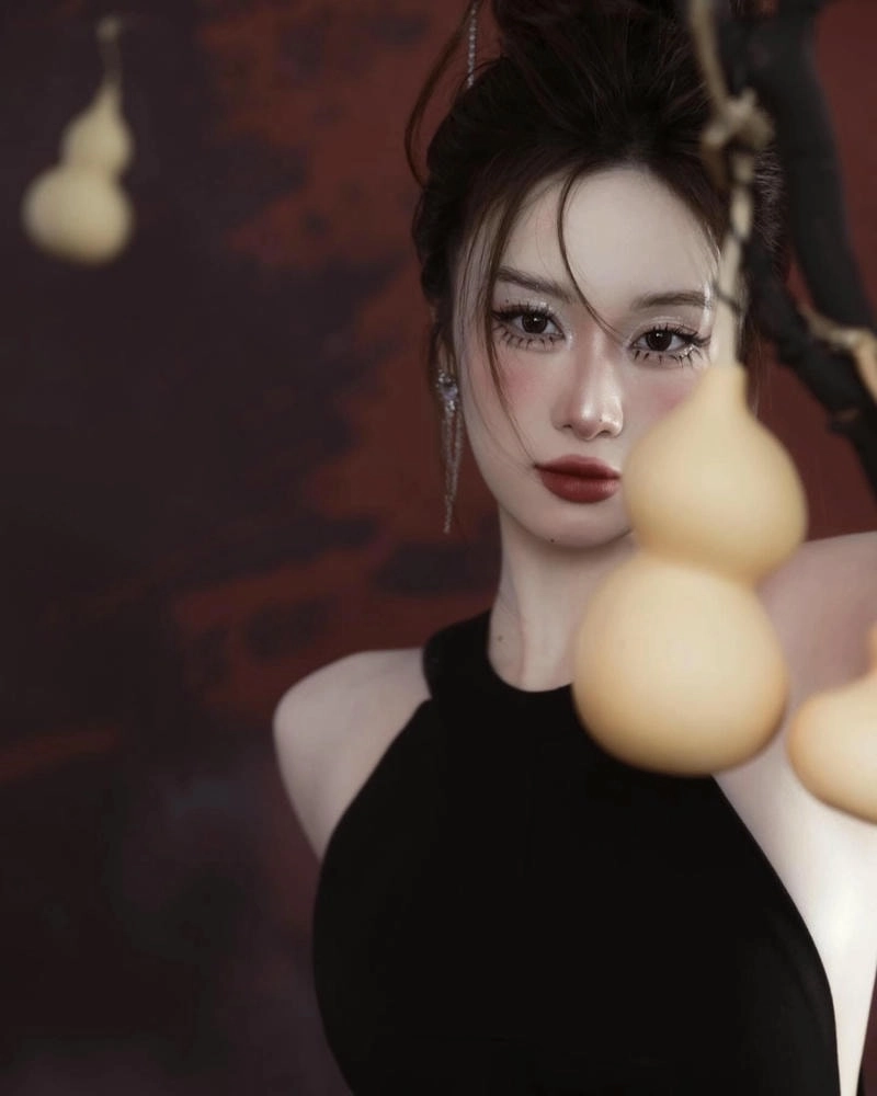 Hình ảnh ấn tượng Jun Vũ sao nhập ngũ