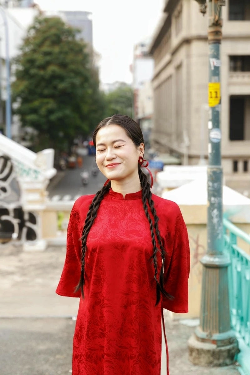 Giải đáp thắc mắc Lâm Vỹ Dạ Là Ai ngay