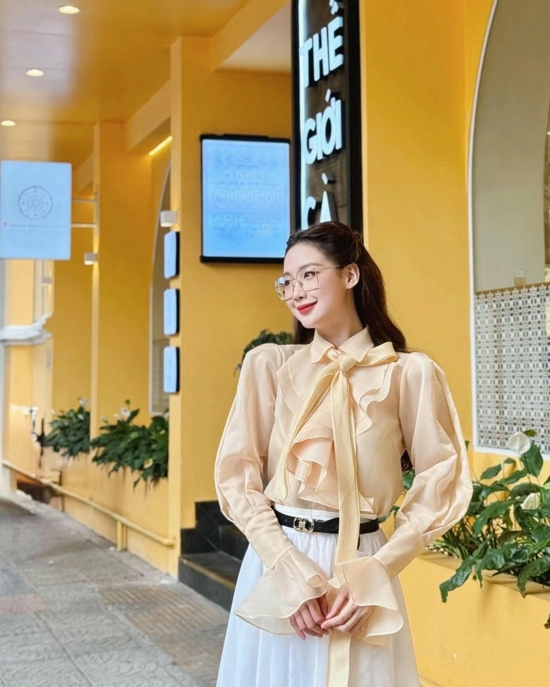 Không nhầm với Lê Nguyễn Bảo Ngọc