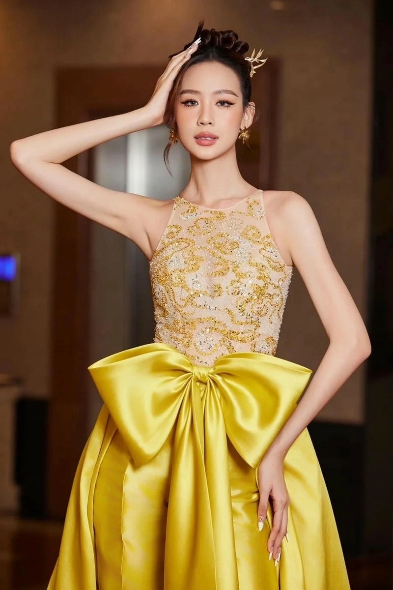 Lê Nguyễn Bảo Ngọc không phải người chuyển giới