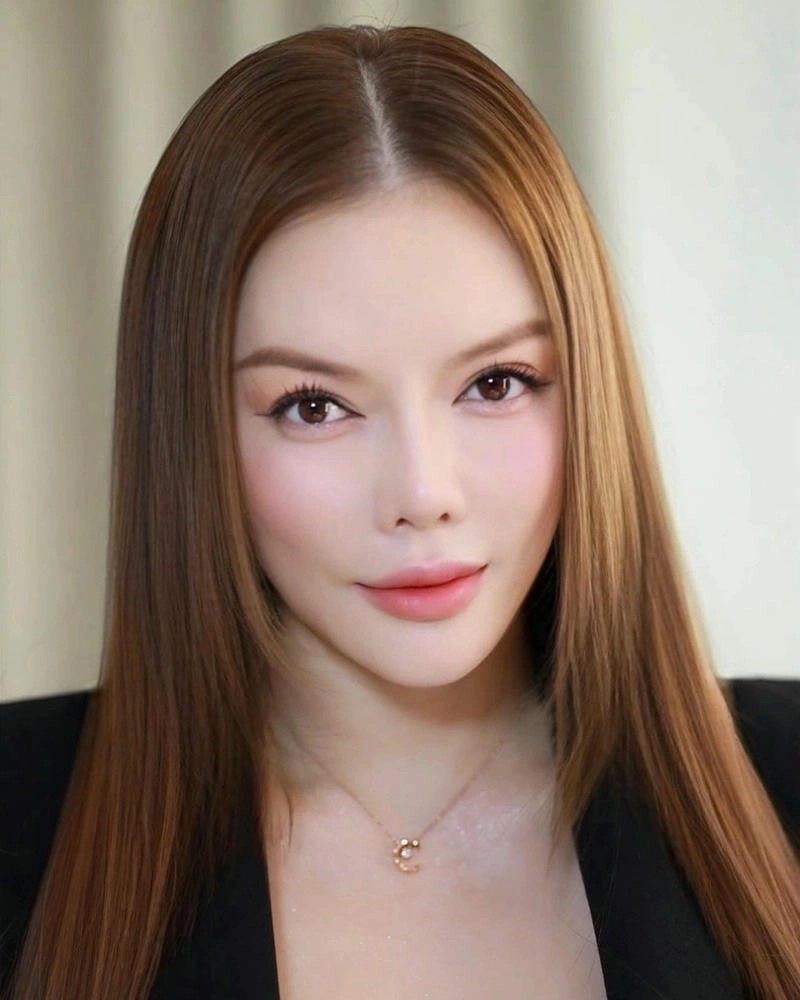 Phong cách của diễn viên Lý Nhã Kỳ