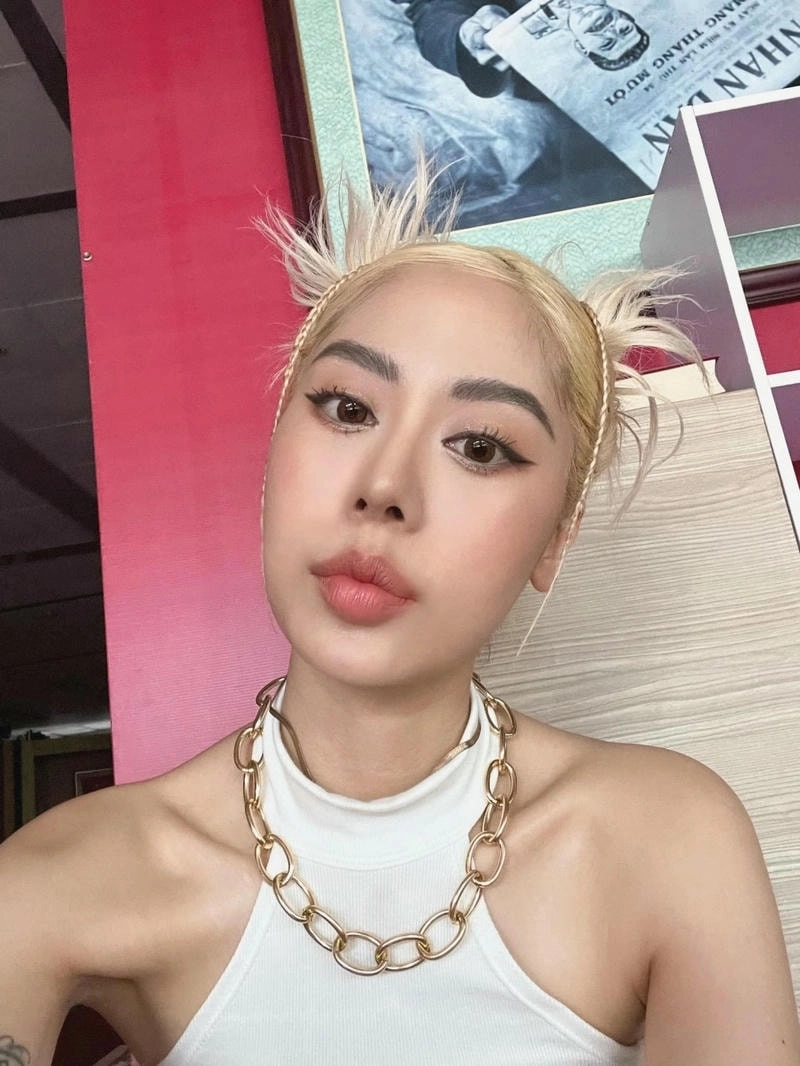 Mai Âm Nhạc rap việt bùng nổ cá tính