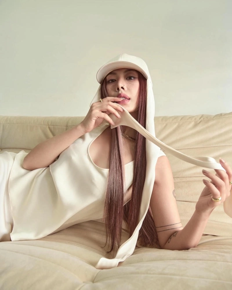 Mai Âm Nhạc học trường nào được fan quan tâm