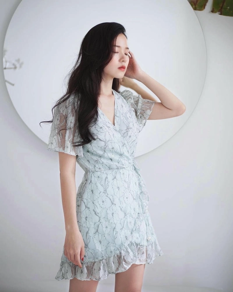 Bật mí bí mật Midu tên thật là gì