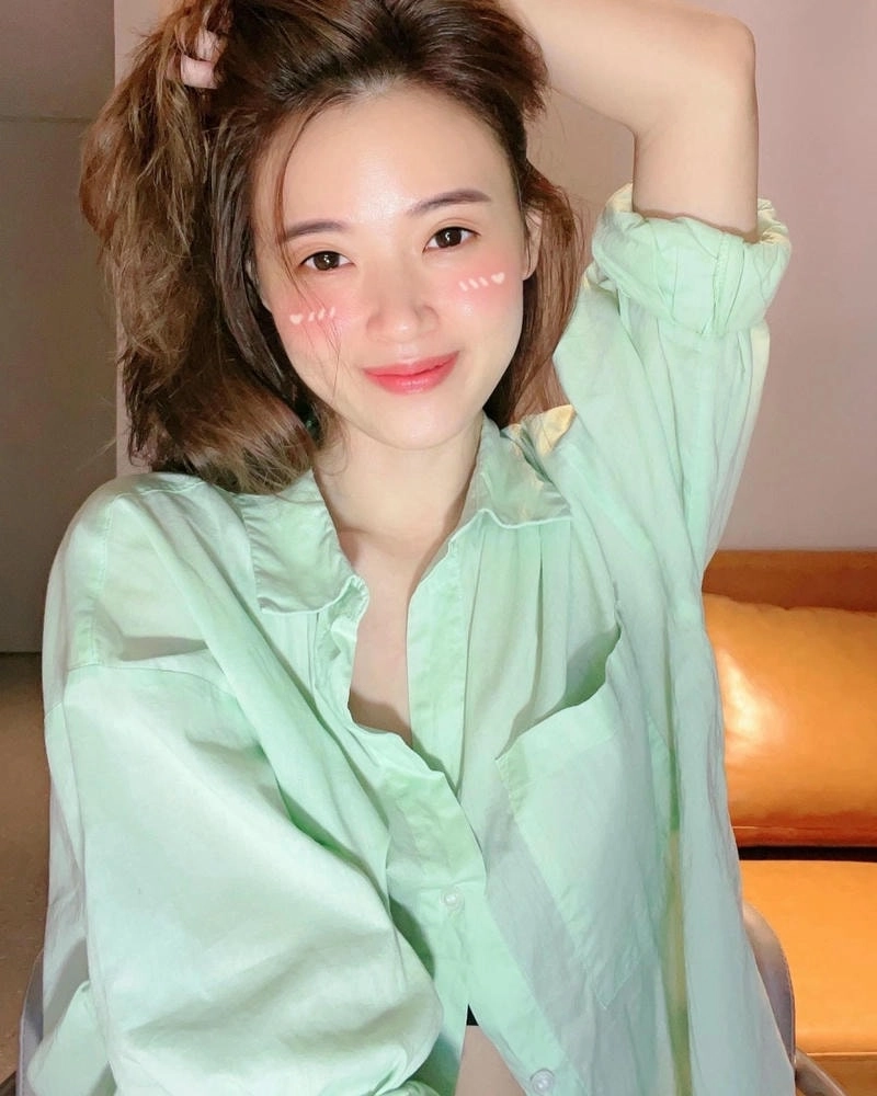 Màn đối đáp thú vị Midu nhanh như chớp