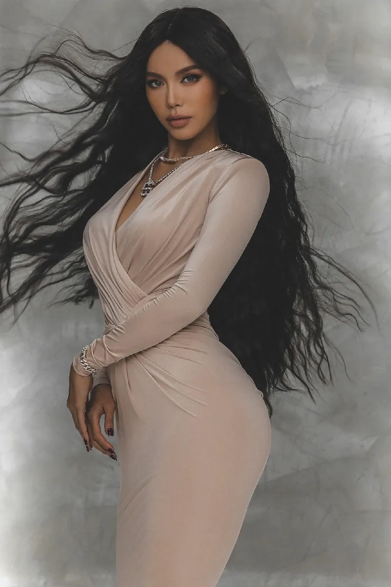 Danh hiệu rực rỡ của Minh Tú đạt Hoa hậu gì