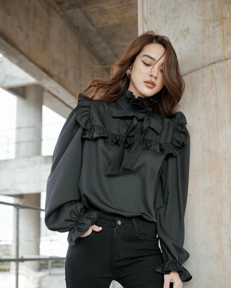 Tìm hiểu ngay Quỳnh Lương là ai