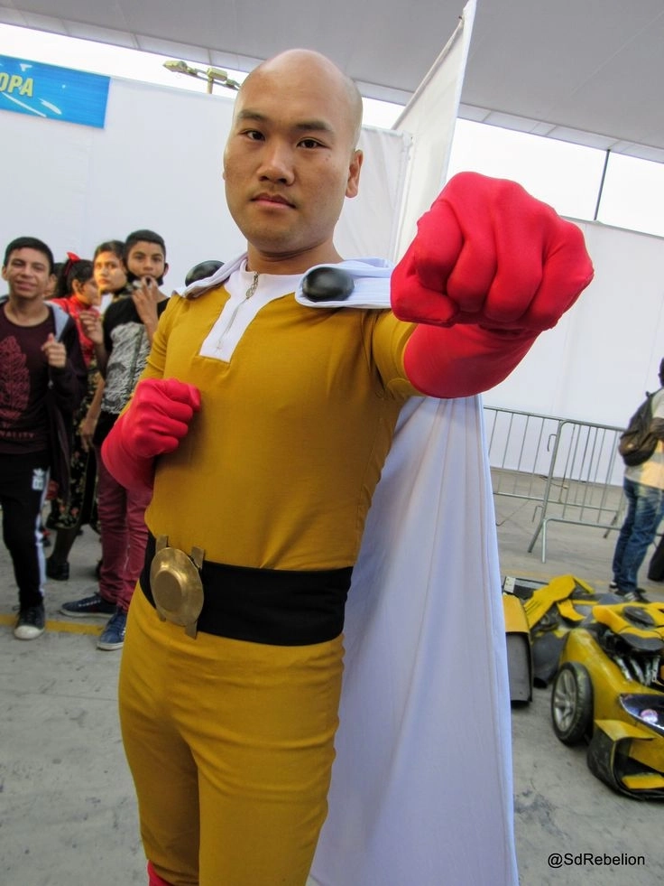 Cú Punch Saitama chấn động anime