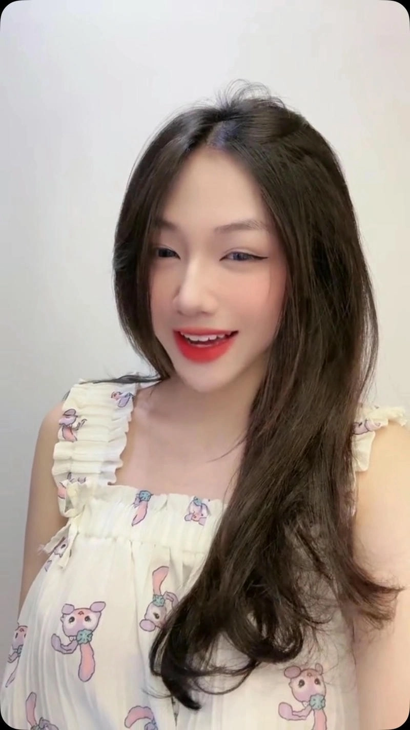 Diễn biến mới Trần Hà Linh bị phốt