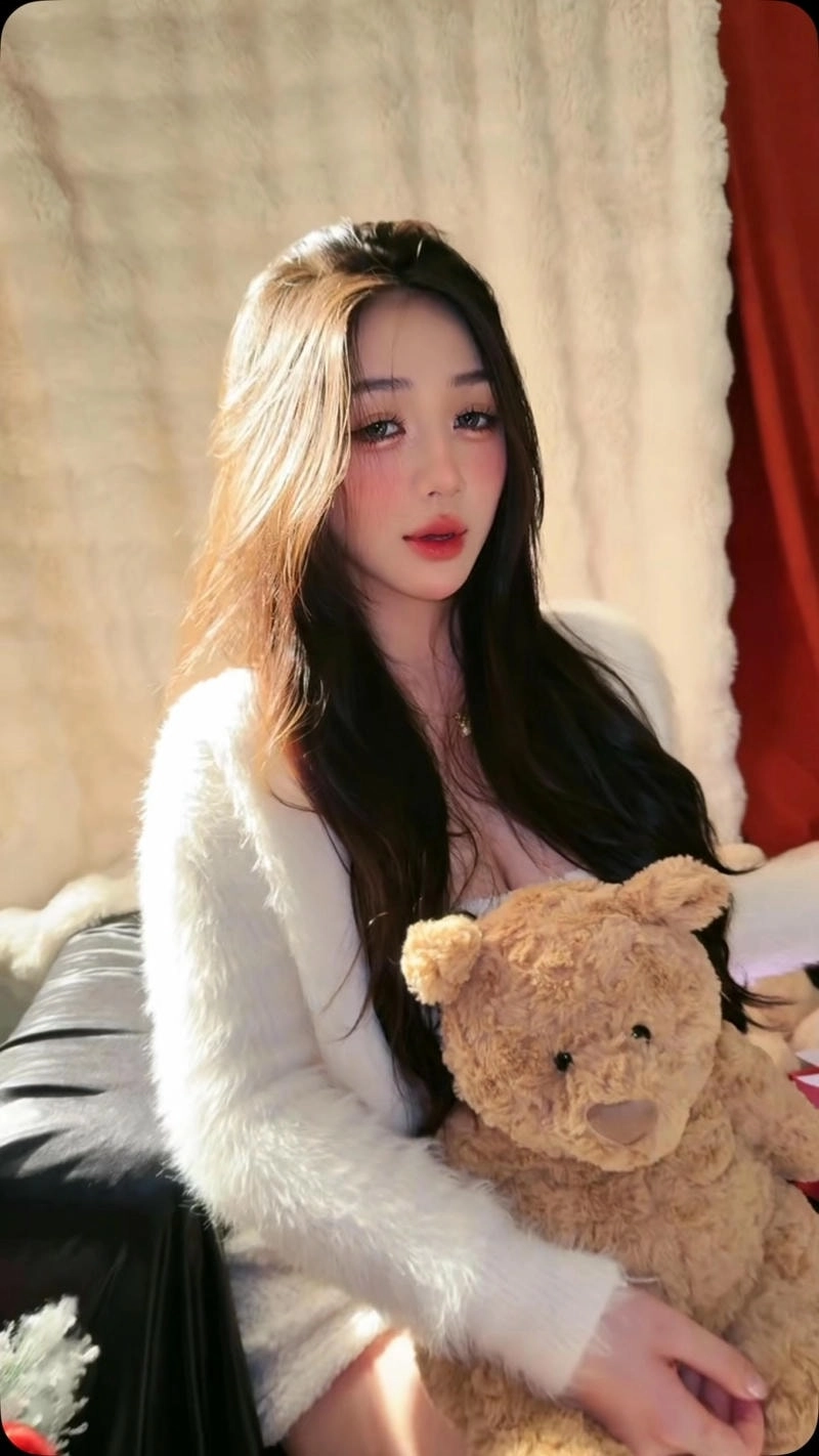 Dân mạng dậy sóng Trần Hà Linh scandal mới nhất