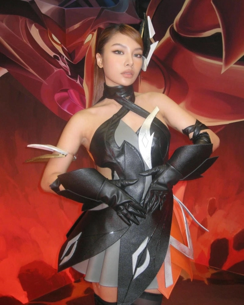 Hoàng Hải Vũ Thảo My tạo cơn sốt