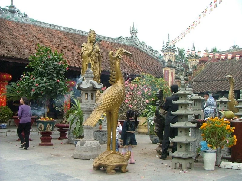 Kinh nghiệm tham quan Chùa Hàng
