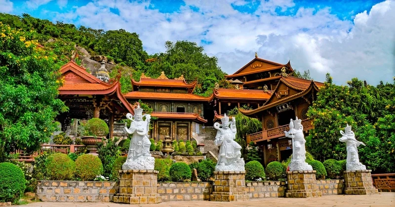 Chùa Hàng lắng đọng bao câu chuyện lịch sử